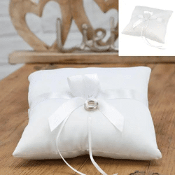 Weißes Ringkissen für Hochzeiten, ca. 18x18cm – Elegantes Zeremonie-Zubehör