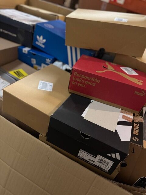 6 € pro Paar – Stok Markenschuhe Mix Kategorie C ab 100 Paar für alle Jahreszeiten