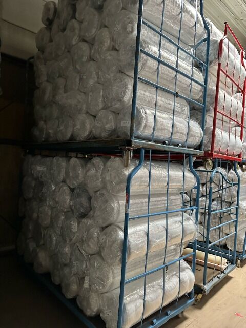 Matratzen mit schmutzigen Bezuge - GEROLLT, verschiedene Größen und Modelle