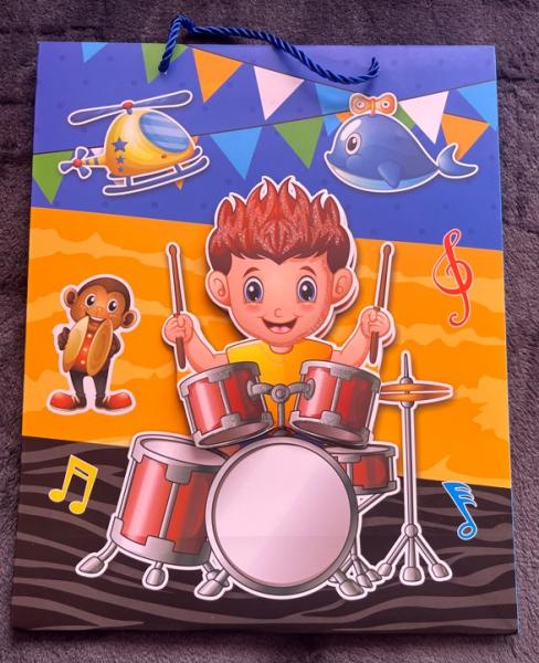 Geschenktüten 26x32cm - 3D Motive / bunt