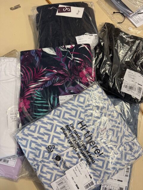 ab 3,90 € – Damenbekleidung in großen Größen von Sheego, neu und originalverpackt, Größen L–XXXL, ohne Unterwäsche