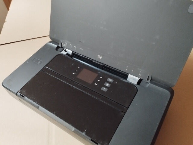 HP Officejet 200 mobile Printer CZ993A