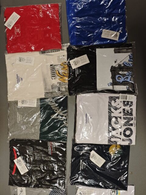 Jack & Jones T-Shirt MIX Posten 100 St. + 5 St. Gratis dazu