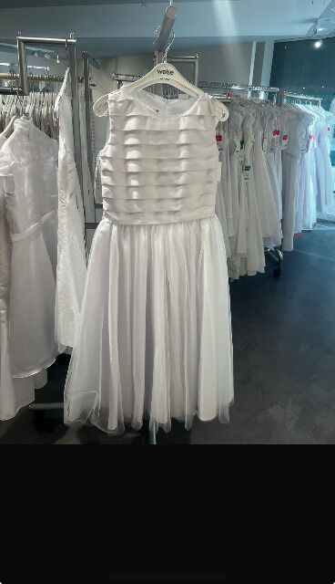 ! UVP 133.000€ !  Großer Posten ca. 8200 Teile Damen Abendkleider-Hochzeitskleider-Kinder Anzüge-Kinder Hemden+Accessories