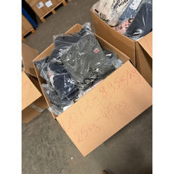 223,75 € Branded clothing Mix Women Men 25 kg 45 pcs Nike Adidas Tommy Hilfiger Levi's Jackets Coats Jeans Sportswear in stock EN