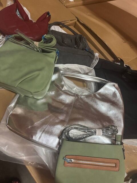 ab 3,50 € pro Tasche – Neue Lieferung: Mix aus Taschen Kategorie A, direkt aus Deutschland, viele Modelle & sofort versandbereit