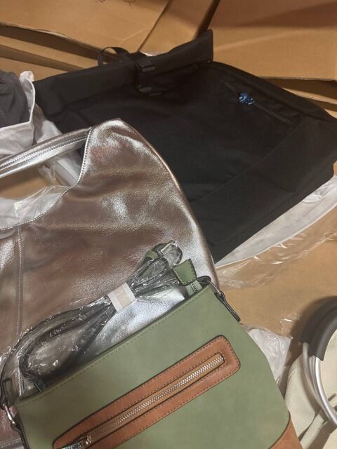 ab 3,50 € pro Tasche – Neue Lieferung: Mix aus Taschen Kategorie A, direkt aus Deutschland, viele Modelle & sofort versandbereit