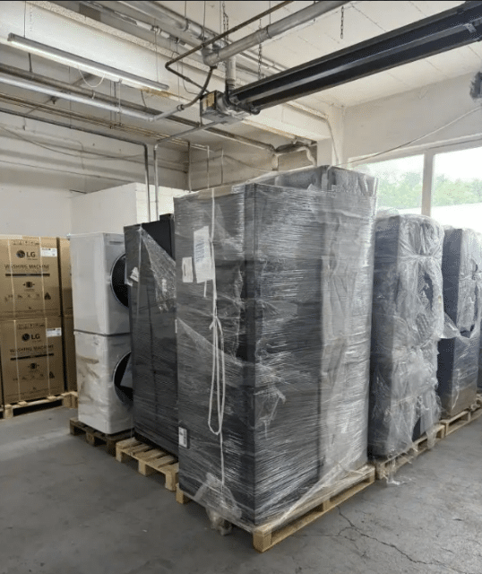 LG Kühlschränke Side By Side, Waschmaschinen B-Ware 25 stück MIx New Models 2024