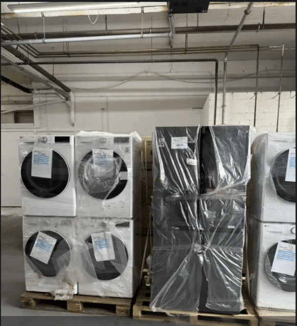 LG Kühlschränke Side By Side, Waschmaschinen B-Ware 25 stück MIx New Models 2024