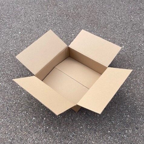 Versandkarton 2-wellig  Innenmaße LxBxH 340x340x100mm 