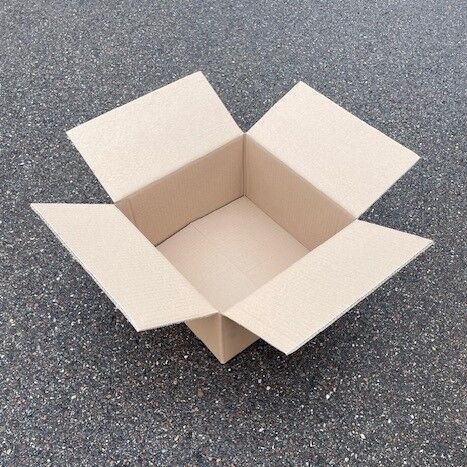 Versandkarton 2-wellig  Innenmaße LxBxH 340x340x170mm 