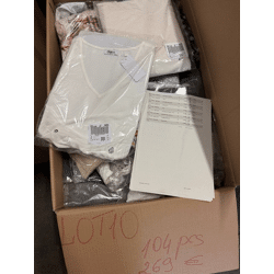 269 € Lot Nr.10 Sommermix 104 Stk Markenbekleidung Damen & Herren, Retailwert 6760 €, Stückpreis 2,62 €, T-Shirts Kleider Hosen Mix
