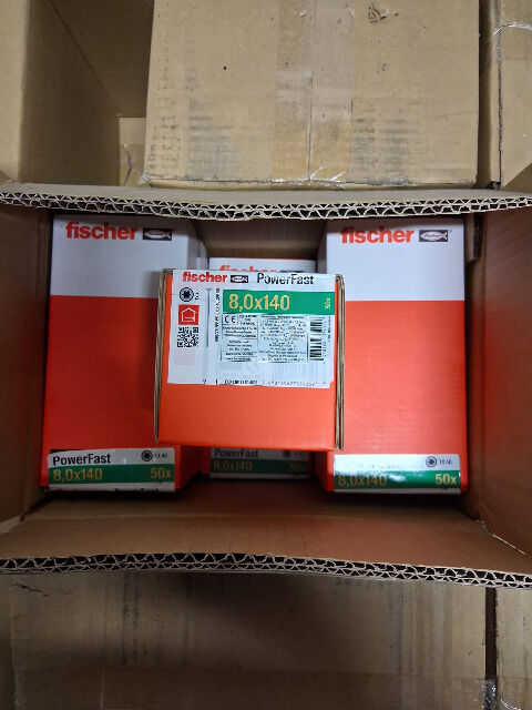 60 Paletten Fischer Schrauben usw. 18.620 kg