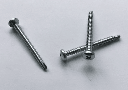 Screws and washers galvanized 1,00 € per kilo