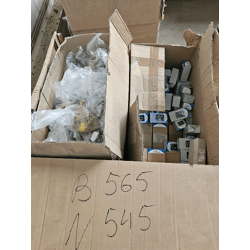 14.947 kg Kleineisen Schrauben Nägel usw.