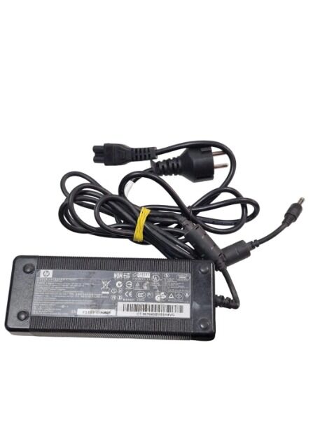 Intel NUC NUC6i7KYK Core i7-6770HQ / 256GB SSD / 8GB RAM