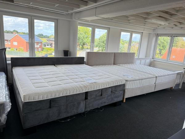 Marken Boxspringbetten Betten Polsterbetten B-Ware Retoure