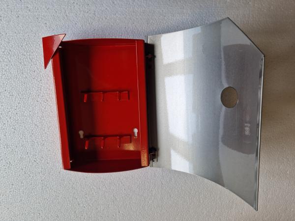 Schlüsselschrank / Kasten rot aus Metall Rotkäpfchen