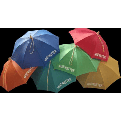 Regenschirme in 6 Farben sort. Mistwetter Aufdruck 90 cm Spannweite