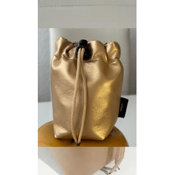 Geschenktüte zum Einpacken eines Geschenks