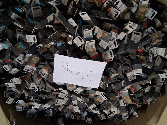 20 Paletten 8.464 kg Nägel / Kleineisen / Blister usw.