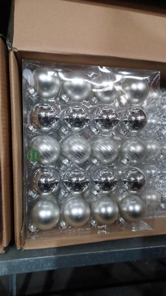 Posten: Weihnachtskugeln Echt Glas Christbaumkugeln 1454 Teile Lagerverkauf Mixpalette Mixposten Weihnachten Baumschmuck