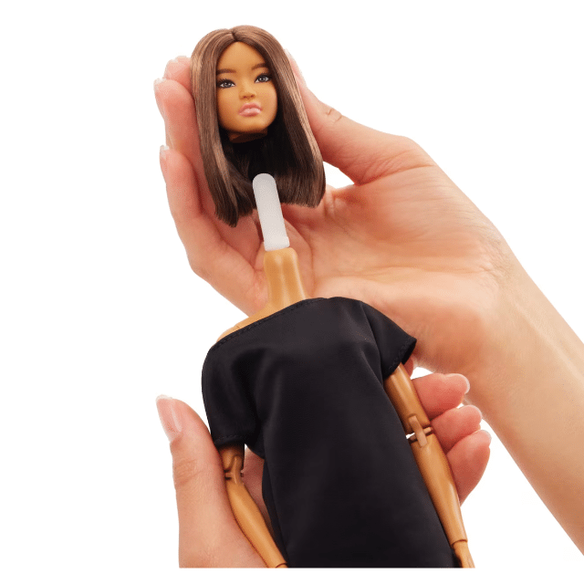 Barbie Doll – Mattel – 32,5 cm – Brown & Black Hair – A-Ware