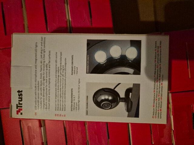 35x Webcam - Trust SpotLight - Mikrofon und LED Light