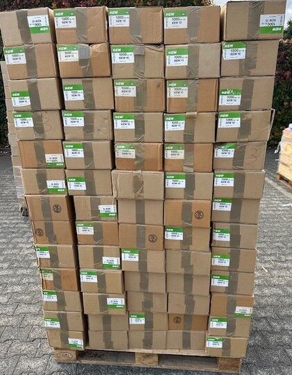 1 Palette KEW Nylondübel 10 mm Restposten 3
