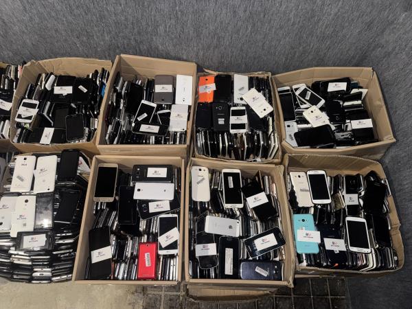 SMARTPHONES – Großhandelsposten | Wholesale Lot 