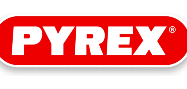 Pyrex rectangular casserole dish with plastic lid 23×15 cm - 1.2 L - A-grade