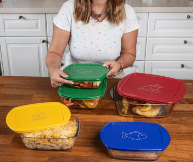 Pyrex Rechteckige Auflaufform mit Plastikdeckel 28×20 cm – 2,5 L – A-Ware