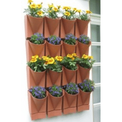 Wandtöpfe Wandgarten Pflanzengefäß Online Preis 8.700 Euro 