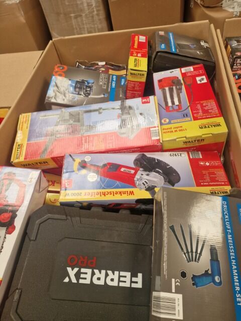 restposten sonderposten retouer ware 