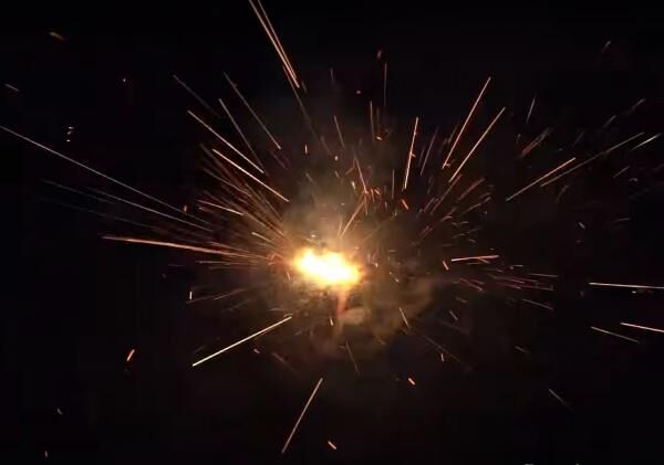 Woodcrackers, Crackling 100er-Pack Feuerwerk