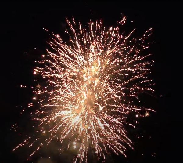Transbomber 144-Schuss MEGA Verbund Feuerwerk Silvester
