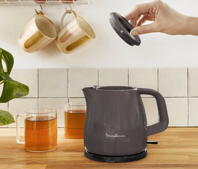 Moulinex BY153910 Bouilloire Rio Taupe – Wasserkocher – 1,7 L – 2400 W – Abnehmbarer Filter – A-Ware