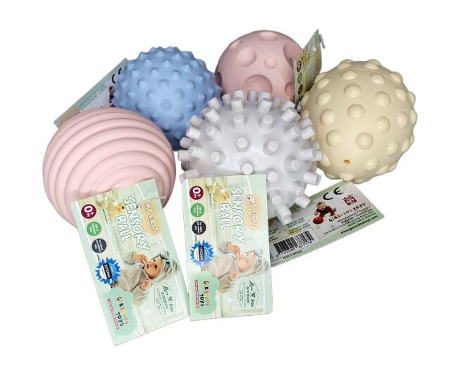 My first sensory balls for babies, assorted in a display 30 pcs