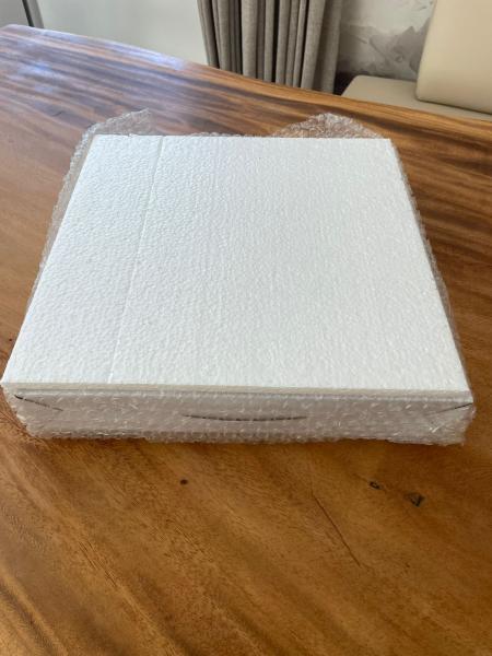 Isabel Iven Designer Wanduhr Blau mit Regenbogen für Kinder