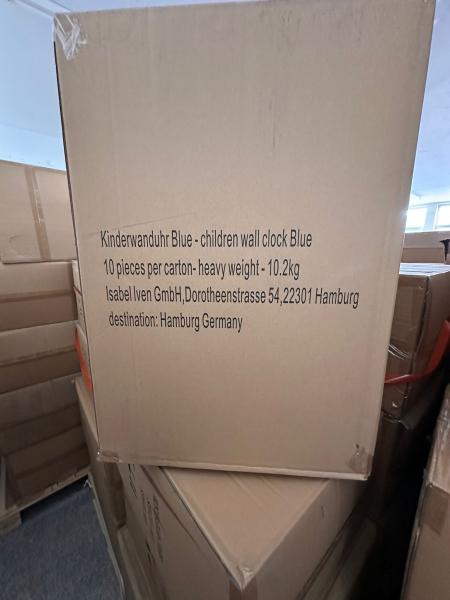 Isabel Iven Designer Wanduhr für Kinder Blau