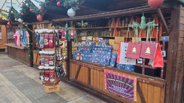 Mega Deal kompletter Weihnachtsmarktstand abzugeben - Top Ware Sonderposten Restposten Mystery Deal Elektro Haushalt Spielwaren Technik TOP