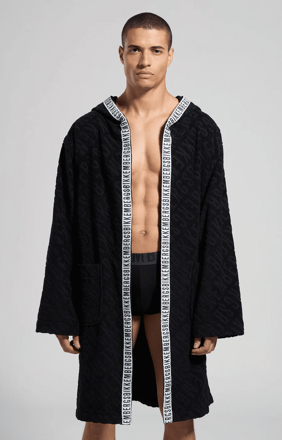 BIKKEMBERGS Men's Bathrobe BKK2MBR01 BLACK/NAVY/WHITE/GRAY