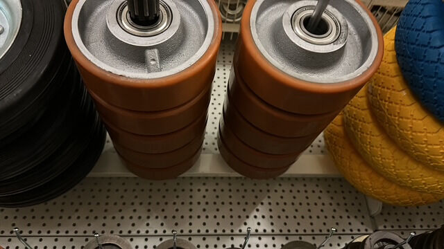 BS Rollen sortiert Palette