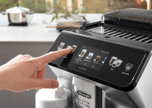 De’Longhi ECAM 450.65.S Eletta Explore – Kaffeevollautomat Hot & Cold – Neuware