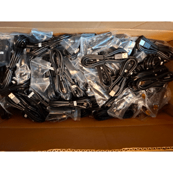 Großposten TomTom KFZ-Adapter + Mini-USB Kabel – 18.000 Stück – Neuware Bulk – Export möglich