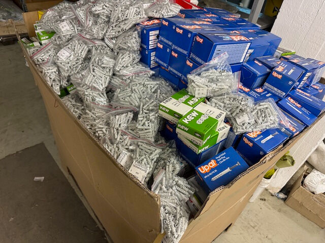 Fischer GB Upat Rahmendübel Nageldübel Kippdübel Palette 220
