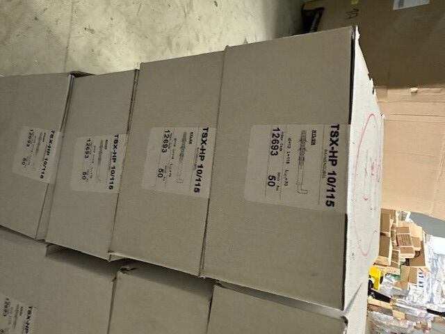 Winkelhaken Schrauben mit Dübel bis zur Größe 10 x 135 mm Palette 227