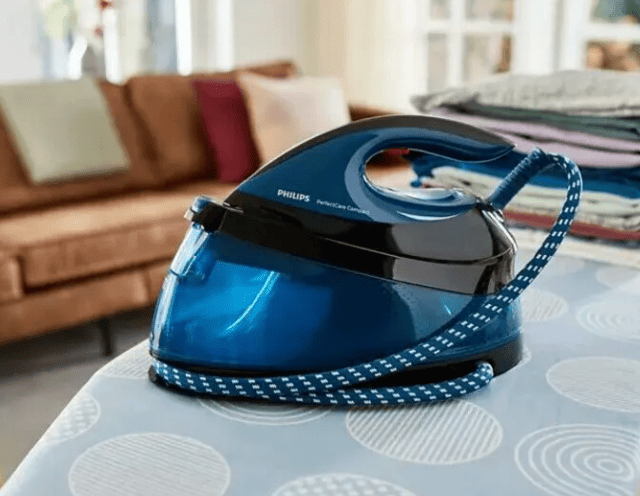 Philips GC7846/80 PerfectCare Compact Dampfbügelstation – Kompakt & leistungsstark – Neuware