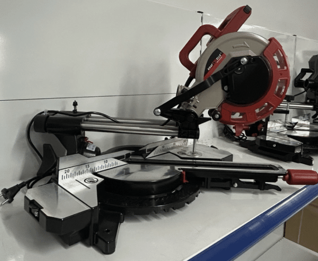 Kapp - Gehrungssäge mit Fangsack 1700 W Schnitthöhe / Breite 60 x 340 mm