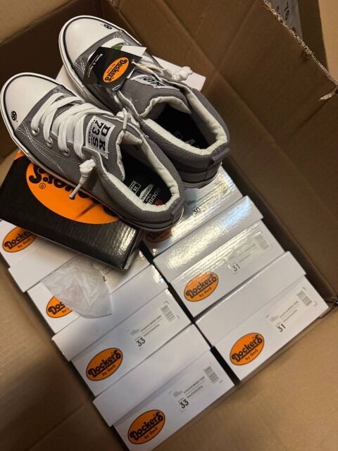 8,50 € Dockers sneakers for children and teenagers category A, new in original boxes, sizes 28-35, black and gray, in stock Germany